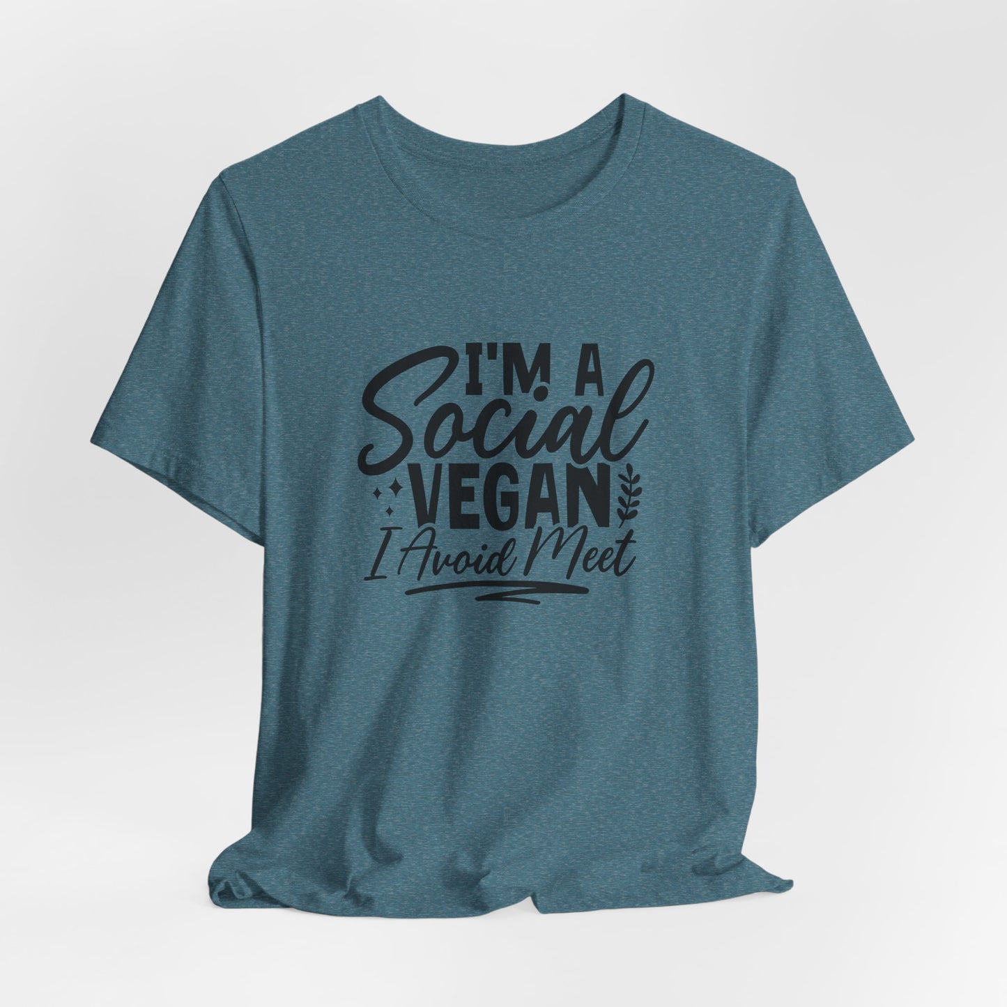 I'm a Social Social Vegan T-Shirt - Funny Pun Graphic Tee