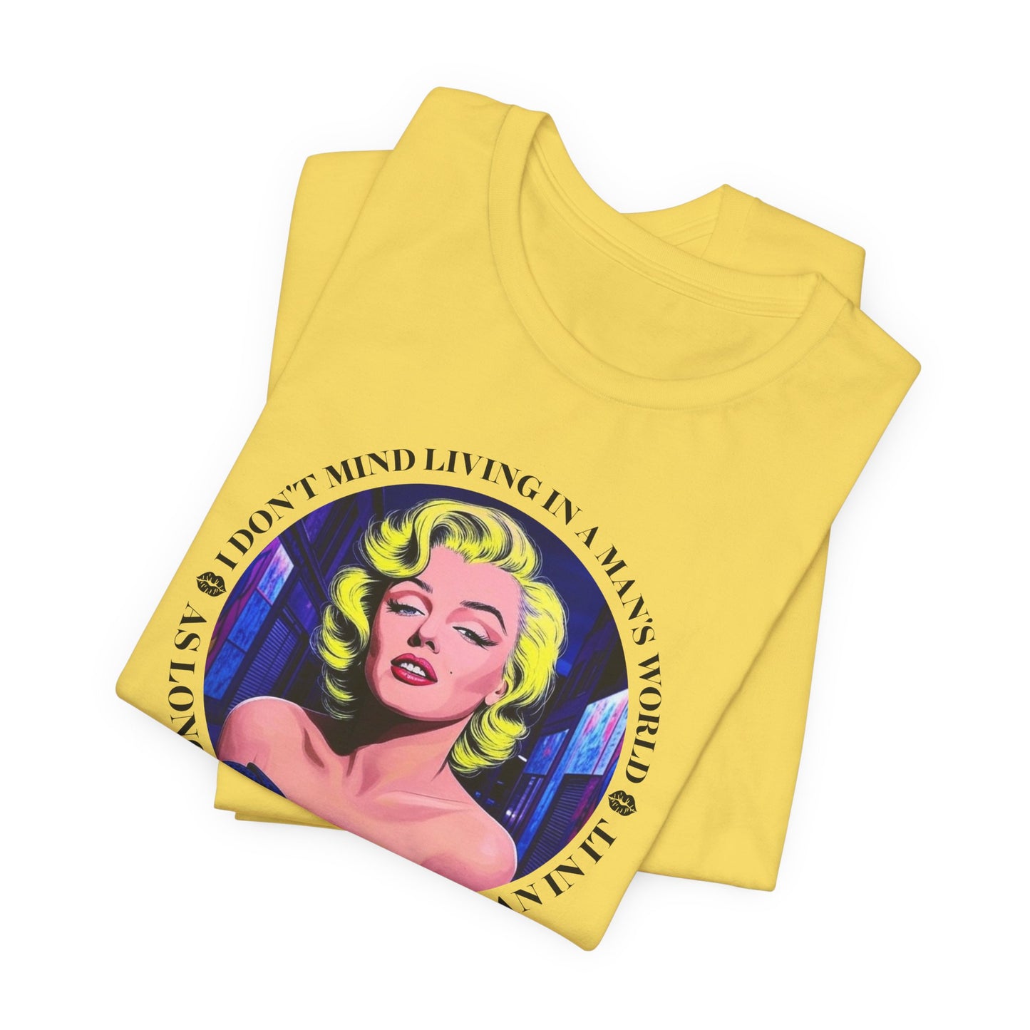 Marilyn Monroe Living In A Man's World T-Shirt - Bold Quote Tee