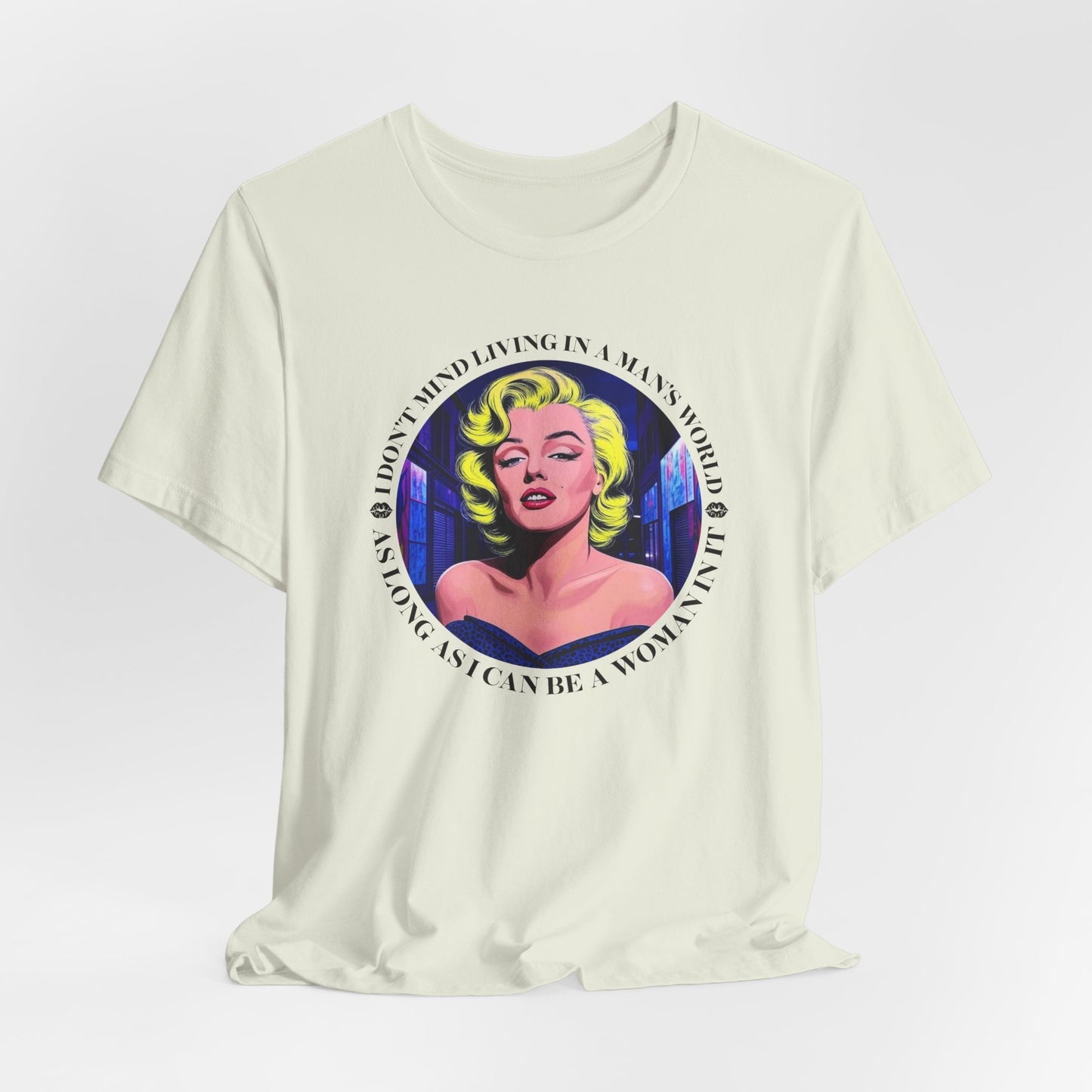 Marilyn Monroe Living In A Man's World T-Shirt - Bold Quote Tee