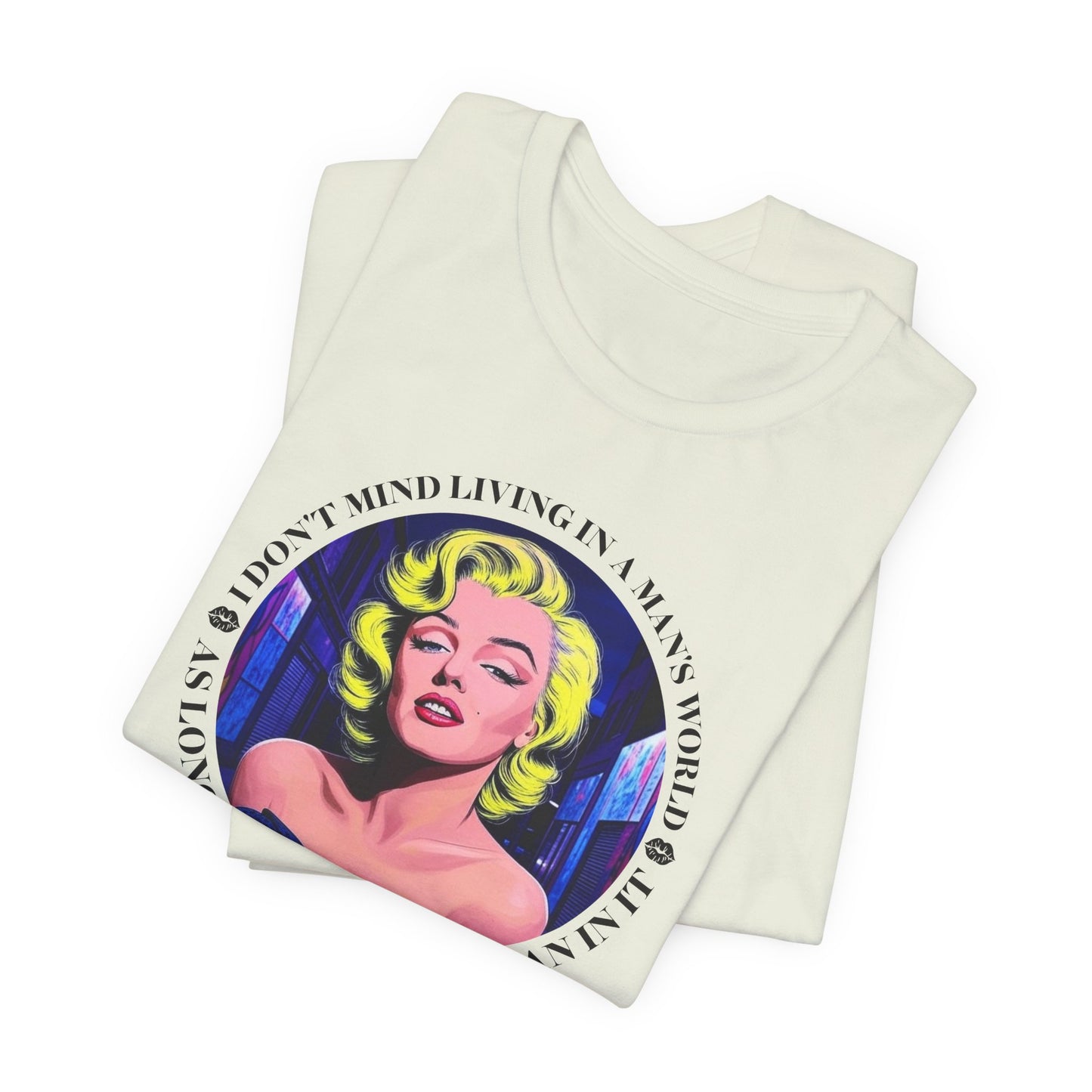 Marilyn Monroe Living In A Man's World T-Shirt - Bold Quote Tee