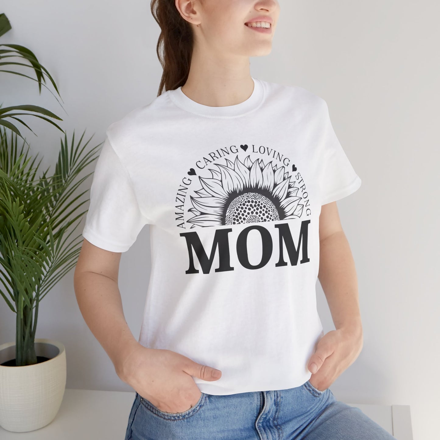 Sunflower Mom Tee - Bold Tribute Style