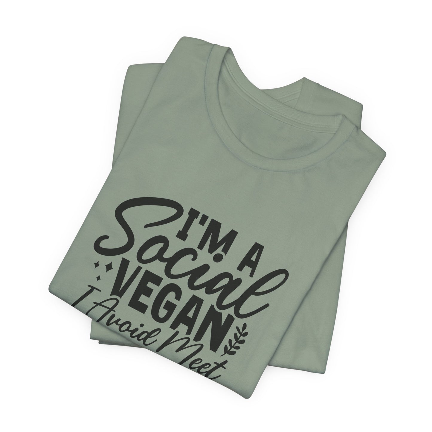 I'm a Social Social Vegan T-Shirt - Funny Pun Graphic Tee