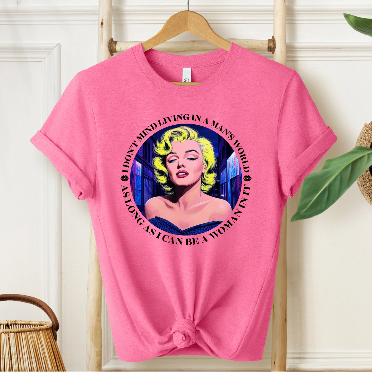 Marilyn Monroe Living In A Man's World T-Shirt - Bold Quote Tee
