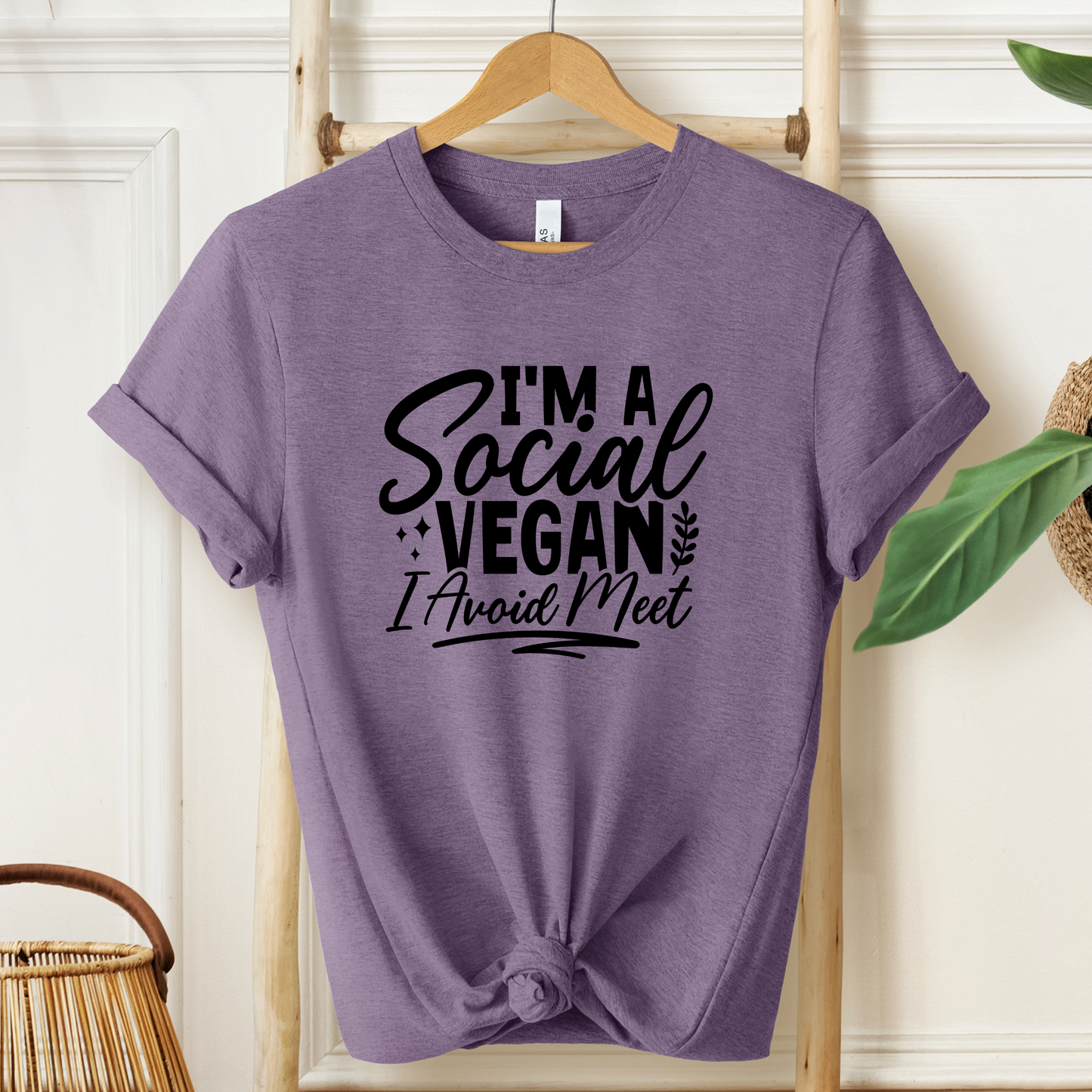 I'm a Social Social Vegan T-Shirt - Funny Pun Graphic Tee