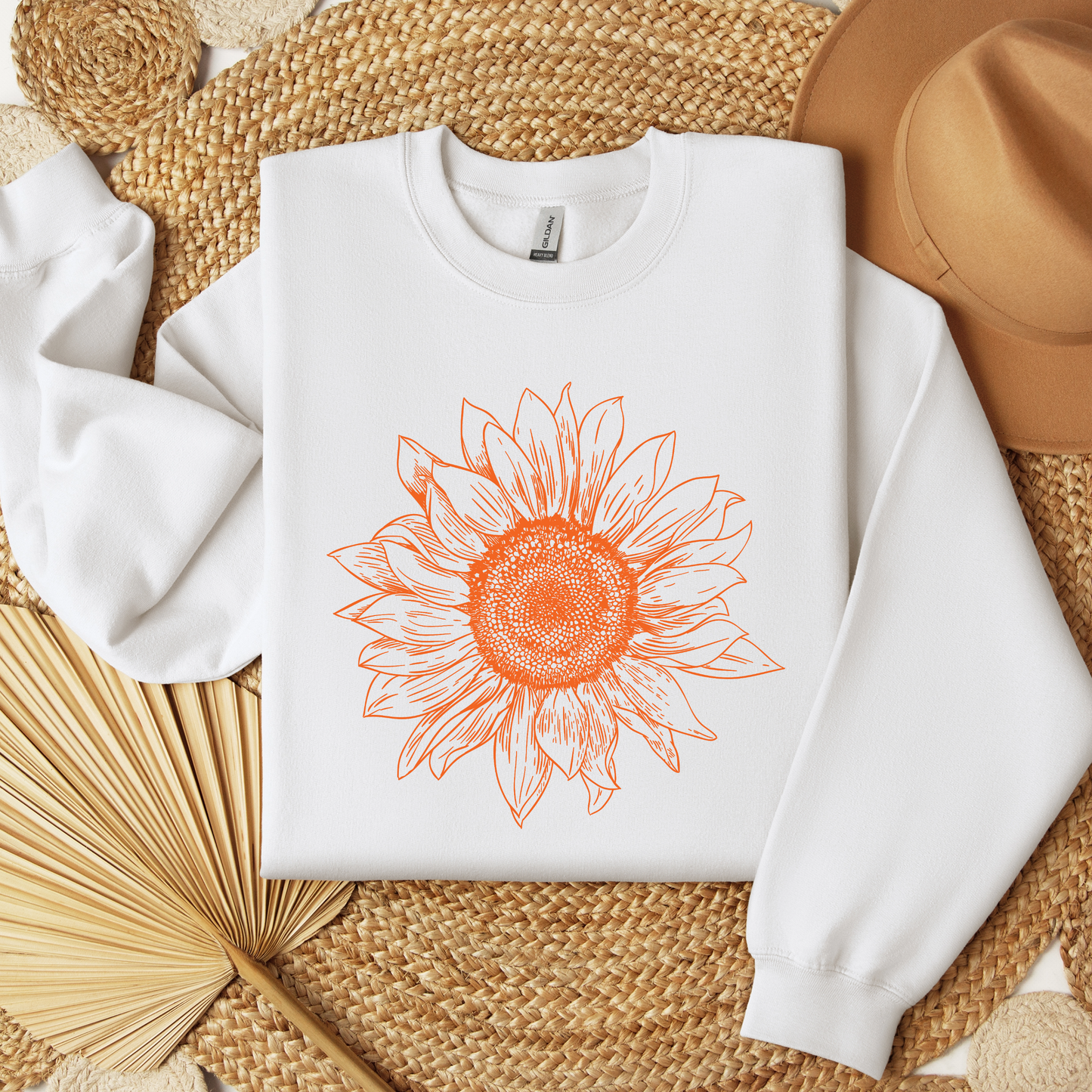 Sunflower Line-Art Sweatshirt - Cozy Floral Apparel
