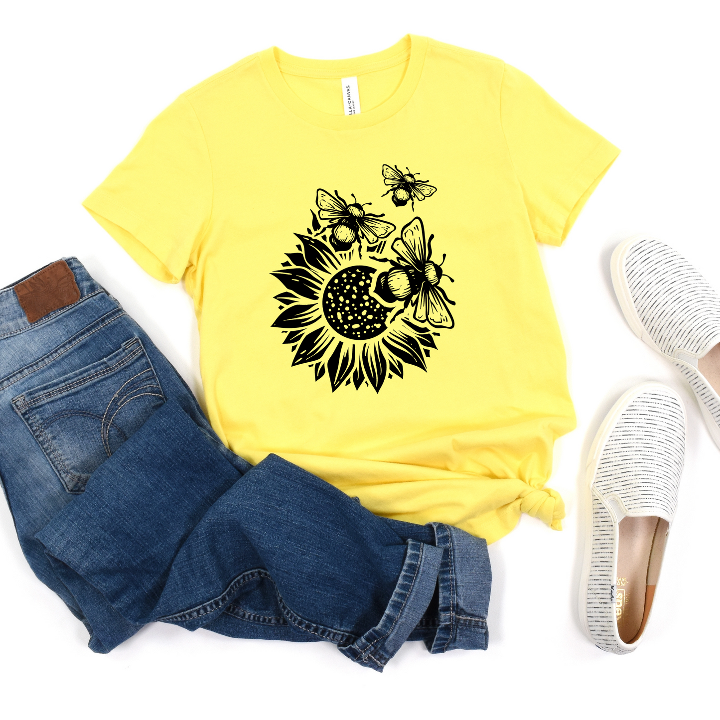 Honey Bee T-Shirt for Sunflower T Shirt For Gardening T Shirt For Summer Tee